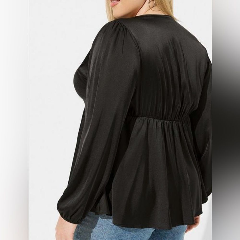 Torrid Peplum Blouse Deep Black, Satin Button Front Long Sleeve NWT 3X - Picture 3 of 13